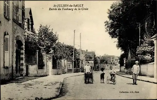 Ak Saint Julien du Sault Yonne, Entree du Faubourg de la Croix