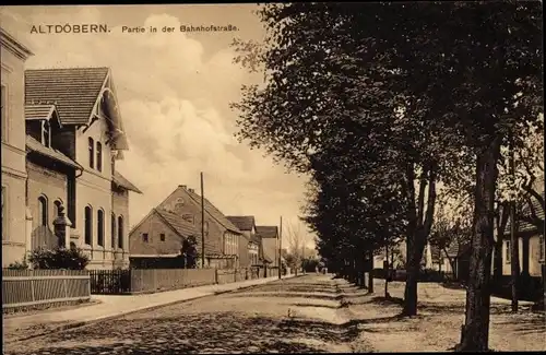 Ak Altdöbern in der Niederlausitz, Bahnhofstraße