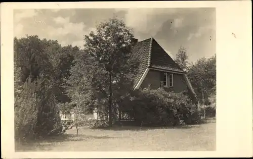 Foto Ak Hamburg Wandsbek Wohldorf Ohlstedt, Haus mit Garten