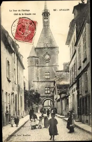 Ak Avallon Yonne, La Tour de l'horloge, Cote de la Grande rue