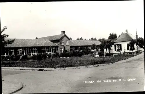 Ak Lienden Gelderland, Het Eindtoe met O L School