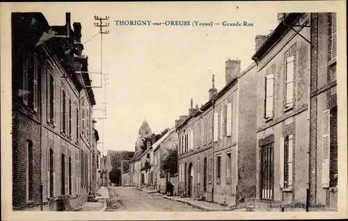 Ak Thorigny sur Oreuse Yonne, Grande Rue