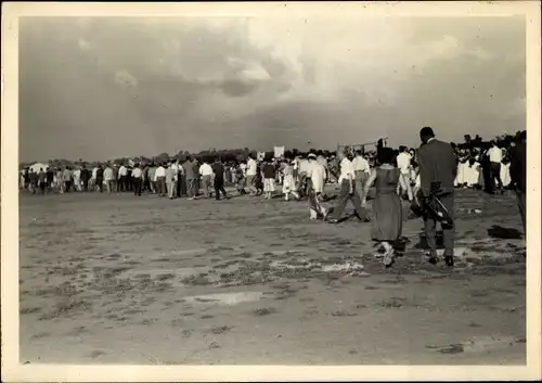 Foto Ak Kindia Guinea, Défilé, Marche