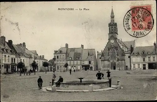 Ak Montoire Loir et Cher, La Place