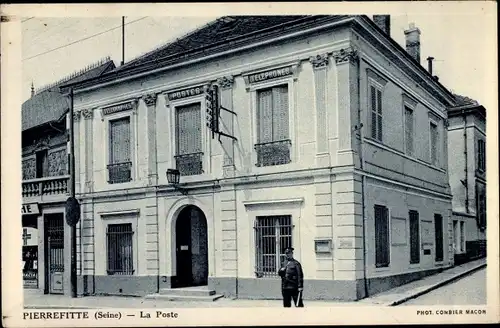 Ak Pierrefitte Seine Saint Denis, La Poste