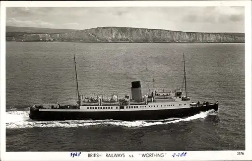 Ak Fährschiff Worthing, British Railways