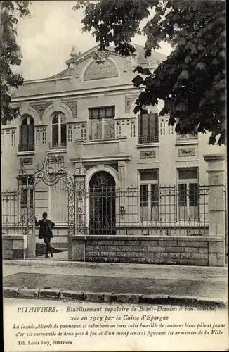 Ak Pithiviers Loiret, Etablissement populaire de Bains Docuhes a bon marche cree en 1913