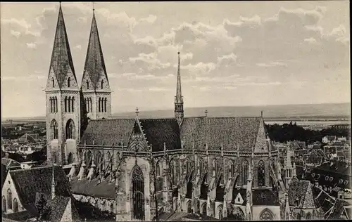 Ak Halberstadt Sachsen Anhalt, Dom von Süden gesehen