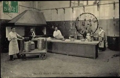 Ak Issy les Moulineaux Hauts de Seine, École Saint Nicolas, La Cuisine