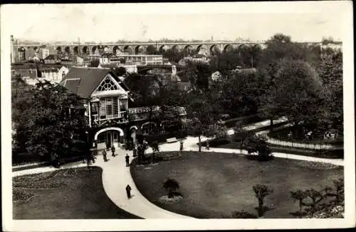 Ak Joinville le Pont Val de Marne, Hippodrome du Tremblay, Le pavillon de la repartition au passage