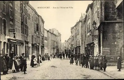 Ak Mirecourt Lothringen Vosges, Rue de l'Hotel de Ville