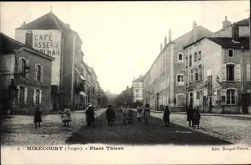 Ak Mirecourt Lothringen Vosges, Place Thiers