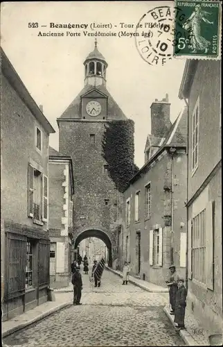 Ak Beaugency Loiret, Tour de l´Horloge, Ancienne Porte Vendômoise