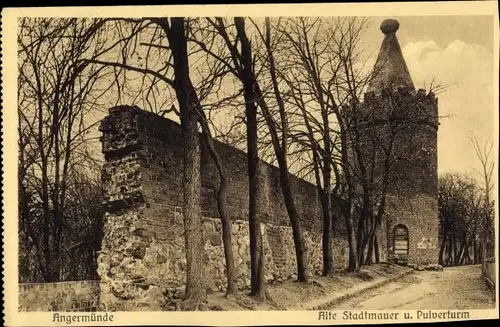 Ak Angermünde in der Uckermark, Alte Stadtmauer, Pulverturm