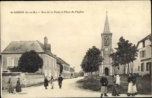 Ak Saint Siméon Seine et Marne, Rue de la Poste et Place de l'Eglise, riverains
