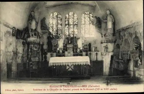 Ak Trouville sur Mer Calvados, Interieur de la Chapelle de l'ancien prieuré de St. Arnoult