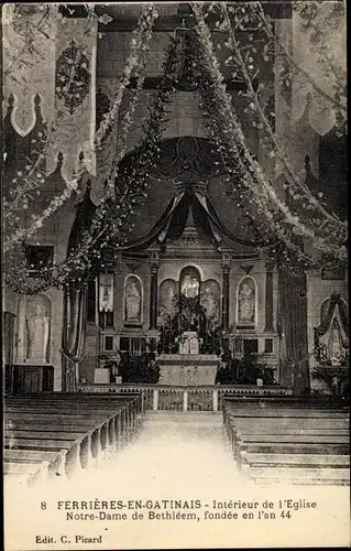 Ak Ferrières en Gâtinais Loiret, Intérieur de l´Église Notre Dame de Bethléem