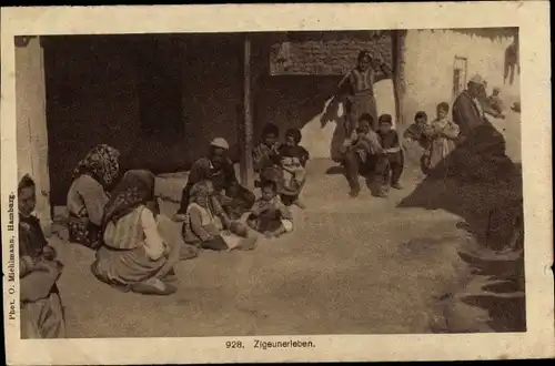 Ak Gruppenbild Sinti und Roma Familie