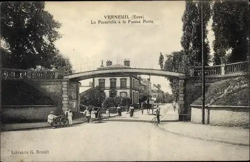 Ak Verneuil Eure, La Passerelle à la Fausse Porte