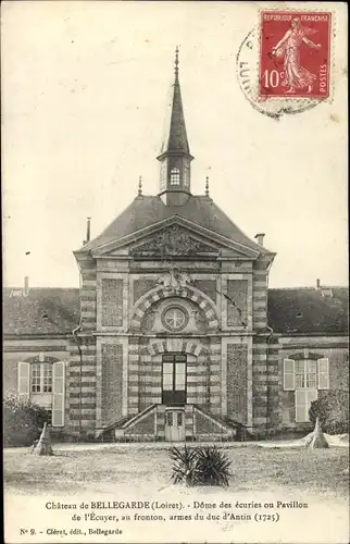 Ak Bellegarde en Gâtinais Loiret, Château, Dôme des Écuries