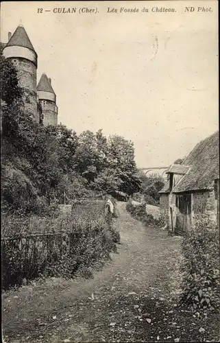 Ak Culan Cher, Fossés du Château