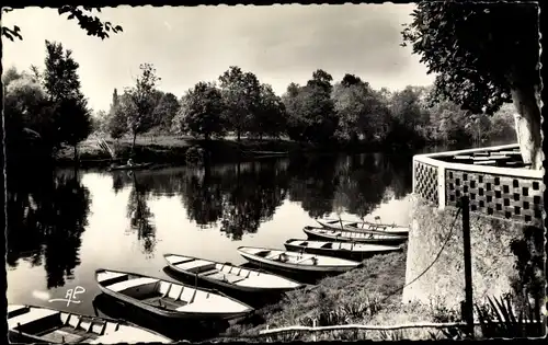 Ak Gloton Yvelines, Un joli coin de Seine, Boote