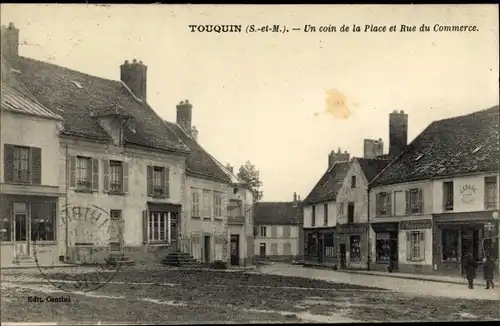 Ak Touquin Seine et Marne, Place et Rue du Commerce, Garage