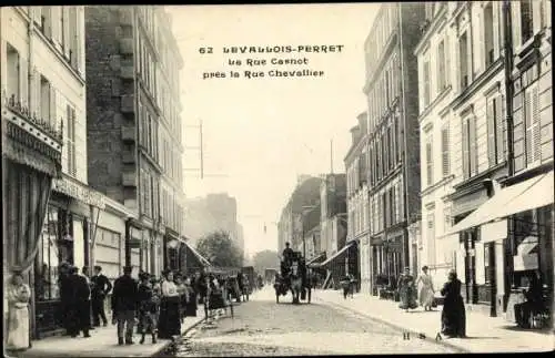 Ak Levallois Perret Hauts de Seine, Rue Carnot, Rue Chevallier