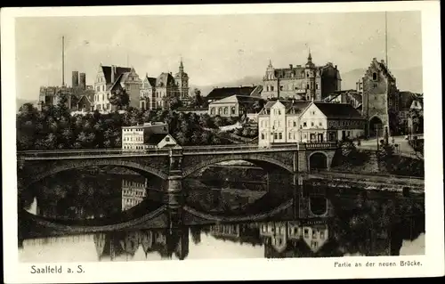 Ak Saalfeld an der Saale Thüringen, Partie an der neuen Brücke