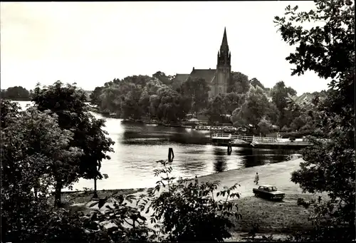 Ak Röbel an der Müritz, Blick zur Kirche