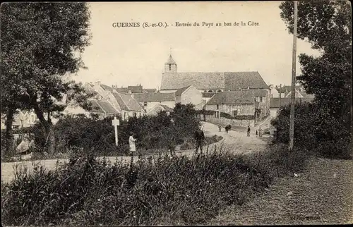 Ak Guernes Yvelines, Entree du Pays au bas de la Cote