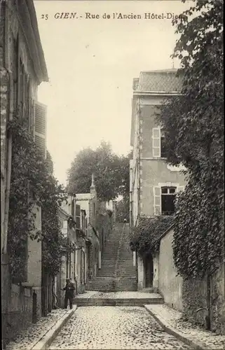 Ak Gien Loiret, Rue de l'Ancien Hotel Dien