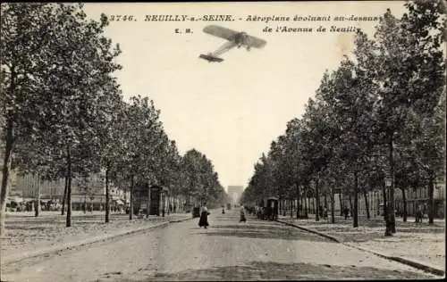 Ak Neuilly sur Seine Hauts de Seine, Avenue de Neuilly, Aéroplane