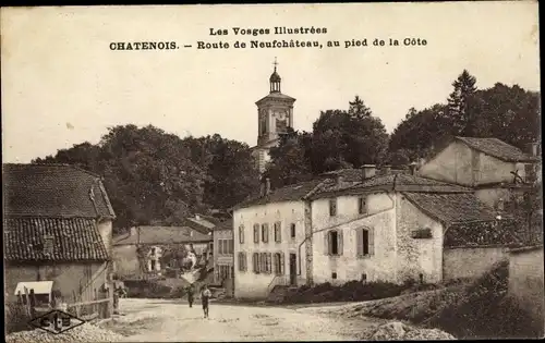 Ak Châtenois Vosges, Route de Neufchateau, au pied de la Cote