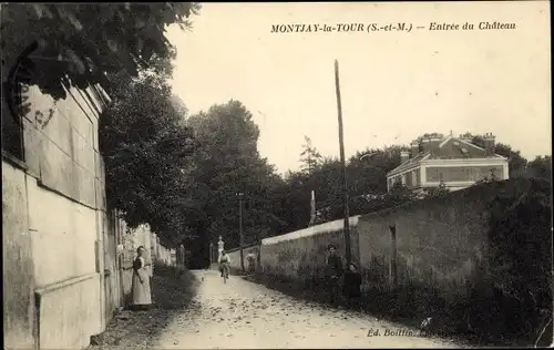 Ak Montjay la Tour Villevaudé Seine et Marne, Entrée du Château, riverains, cycliste