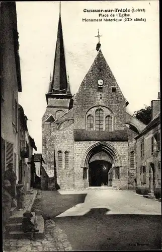 Ak Ouzouer sur Trézée Loiret, Place de l'Eglise, Monument historique