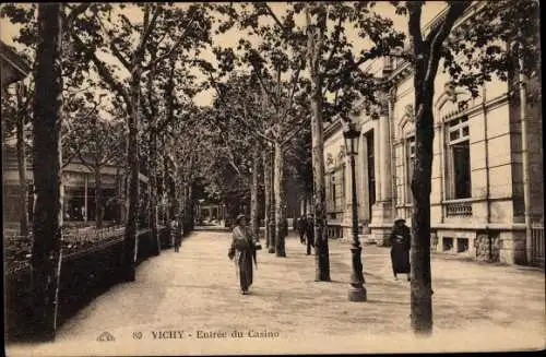 Ak Vichy Allier, Entrée du Casino