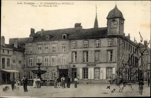 Ak Charmes Vosges, Place de l´Hotel de Ville