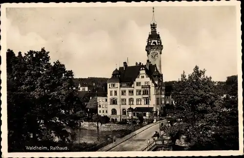 Ak Waldheim in Sachsen, Rathaus, Brücke