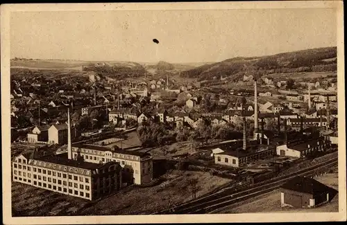 Ak Roßwein in Sachsen, Blick auf den Ort, Bahnschienen, Fabriken