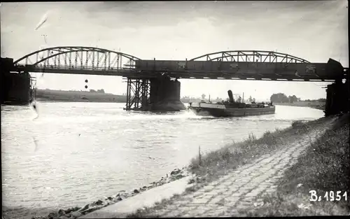 Ak Brasilien unbekannt, Brücke, Dampfer