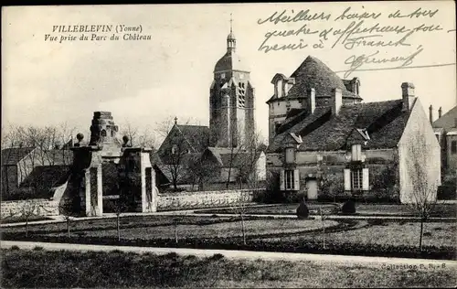 Ak Villeblevin Yonne, Vue prise du Parc du Château
