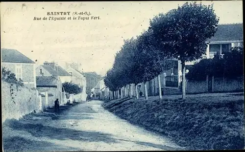 Ak Saintry-sur-Seine Essonne, Rue de l´Égalité et Tapis Vert