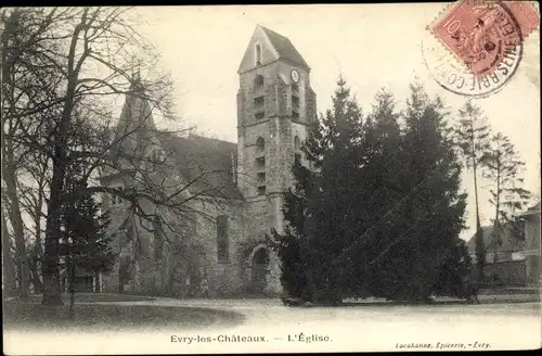 Ak Evry les Chateaux Seine et Marne, l´Église