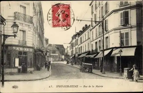 Ak Ivry sur Seine Val de Marne, Rue de la Mairie