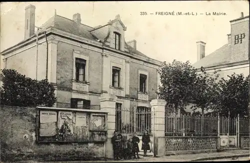 Ak Freigne Maine et Loire, La Mairie