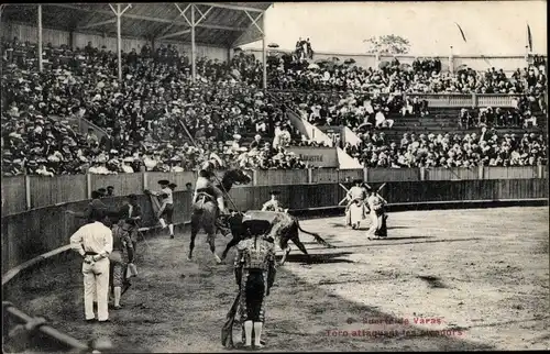 Ak Stierkampf in der Arena, Torero, Suerte de Varas