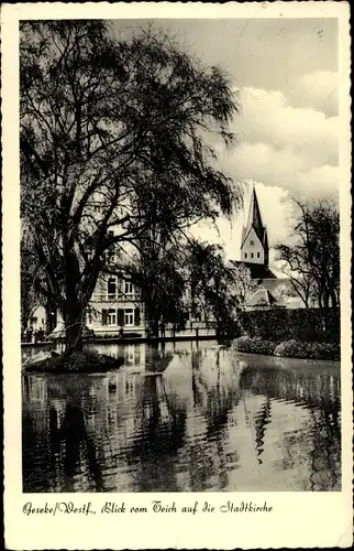 Ak Geseke im Kreis Soest Nordrhein Westfalen, Teich, Stadtkirche