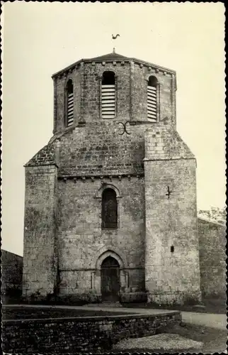 Ak Champdeniers Deux Sevres, L'Église de Germond