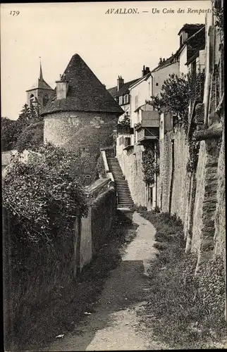 Ak Avallon Yonne, Un Coin de Remparts